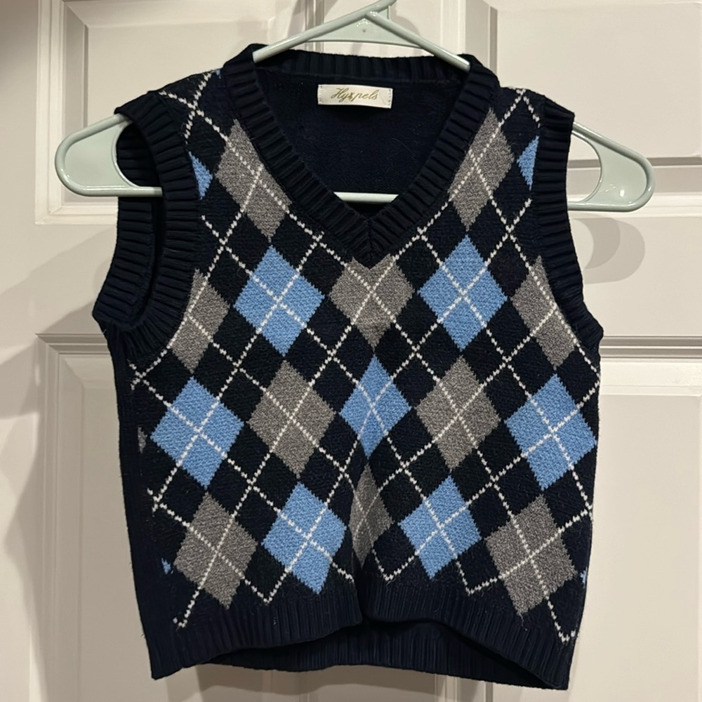 Women’s sweater vest